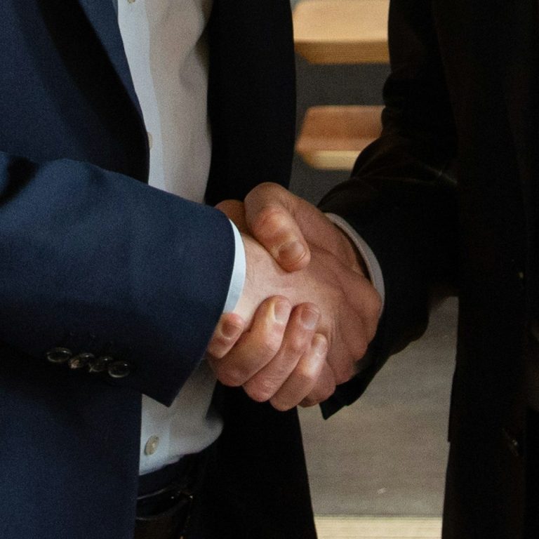 Zenna Contact Us Zenna Contact Us